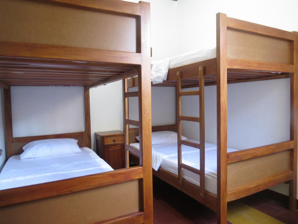 מדיין Hostal Casa Prado מראה חיצוני תמונה