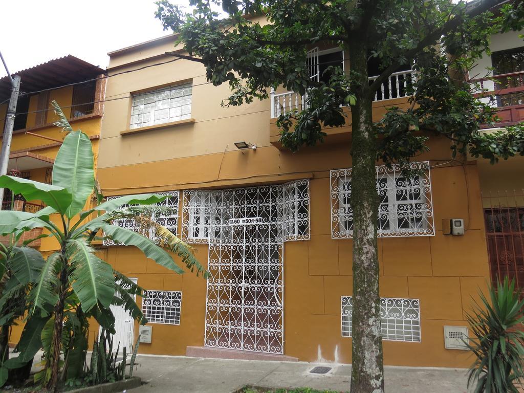 מדיין Hostal Casa Prado מראה חיצוני תמונה